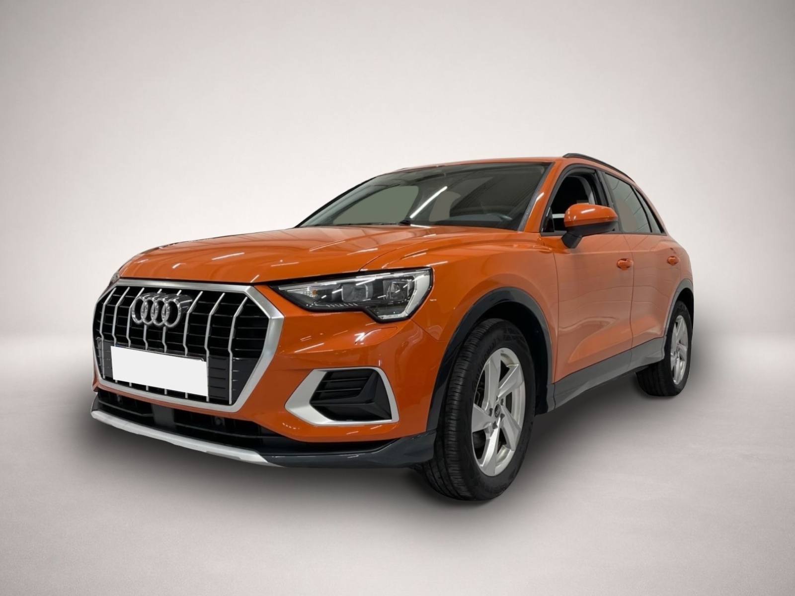 Audi Q3 (02/2023, Benzin)