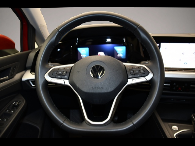 Volkswagen Golf (06/2021, )