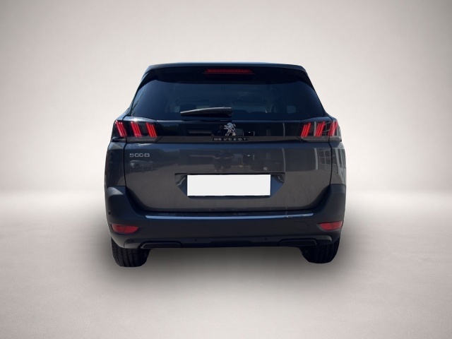 Peugeot 5008 (12/2021, Benzin)
