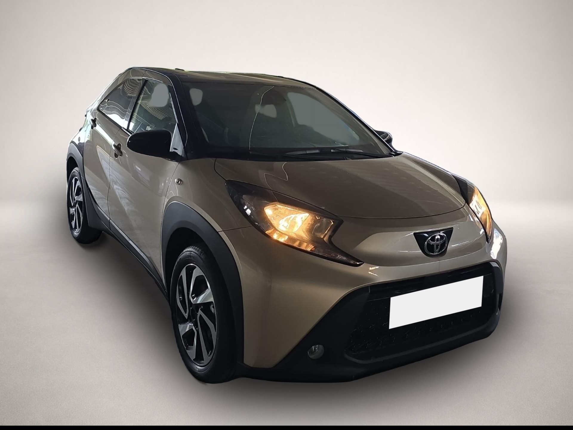 Toyota Aygo (X) (02/2025, Benzin)