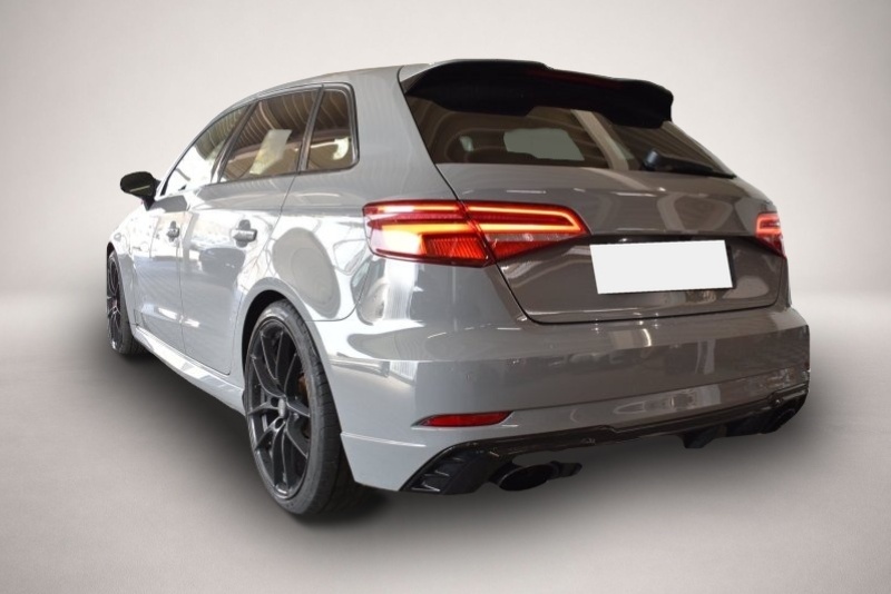 Audi RS3 (10/2017, )