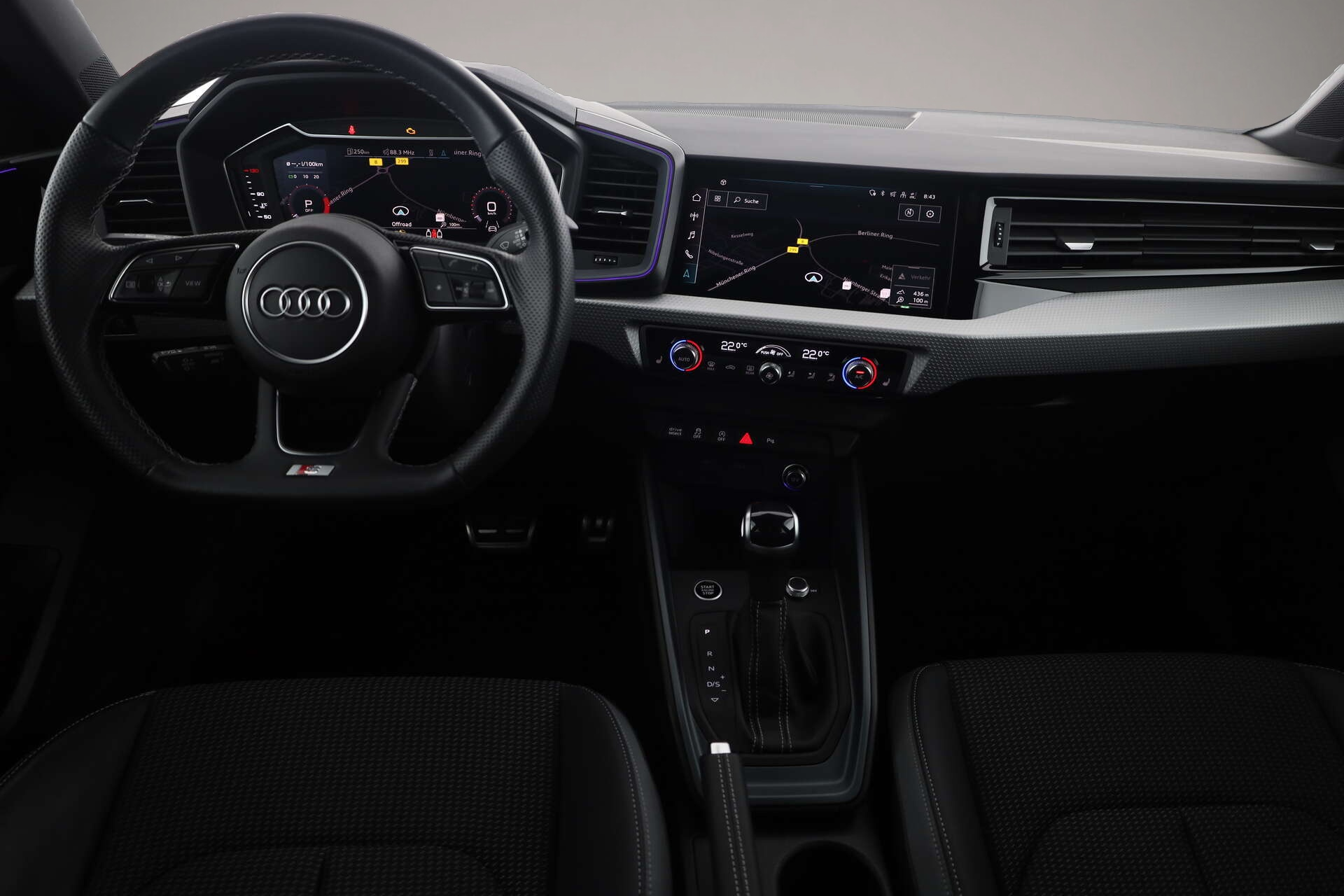 Audi A1 (03/2023, Benzin)
