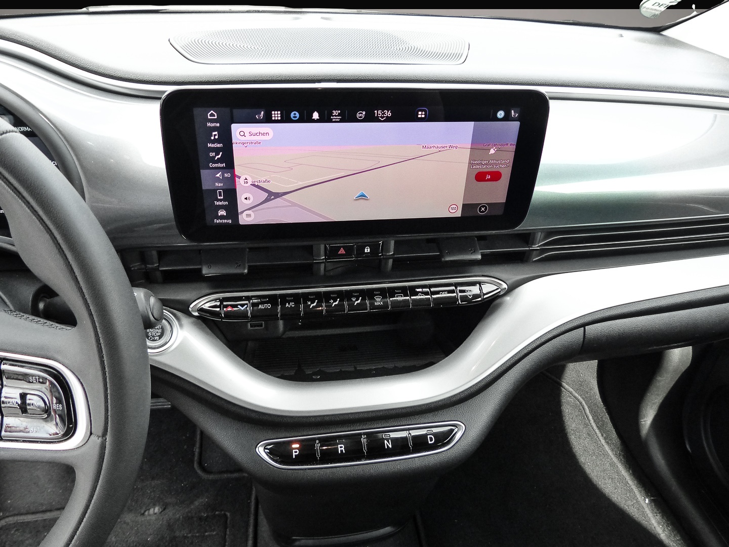 Fiat 500e (04/2023, ELECTRIC)
