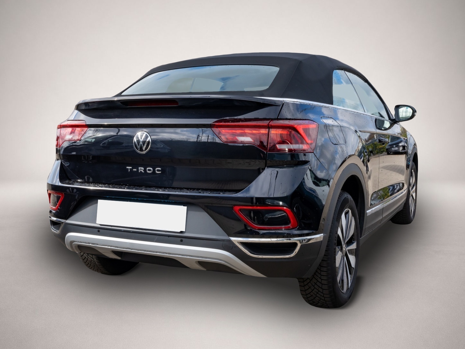 Volkswagen T-Roc (05/2025, Benzin)