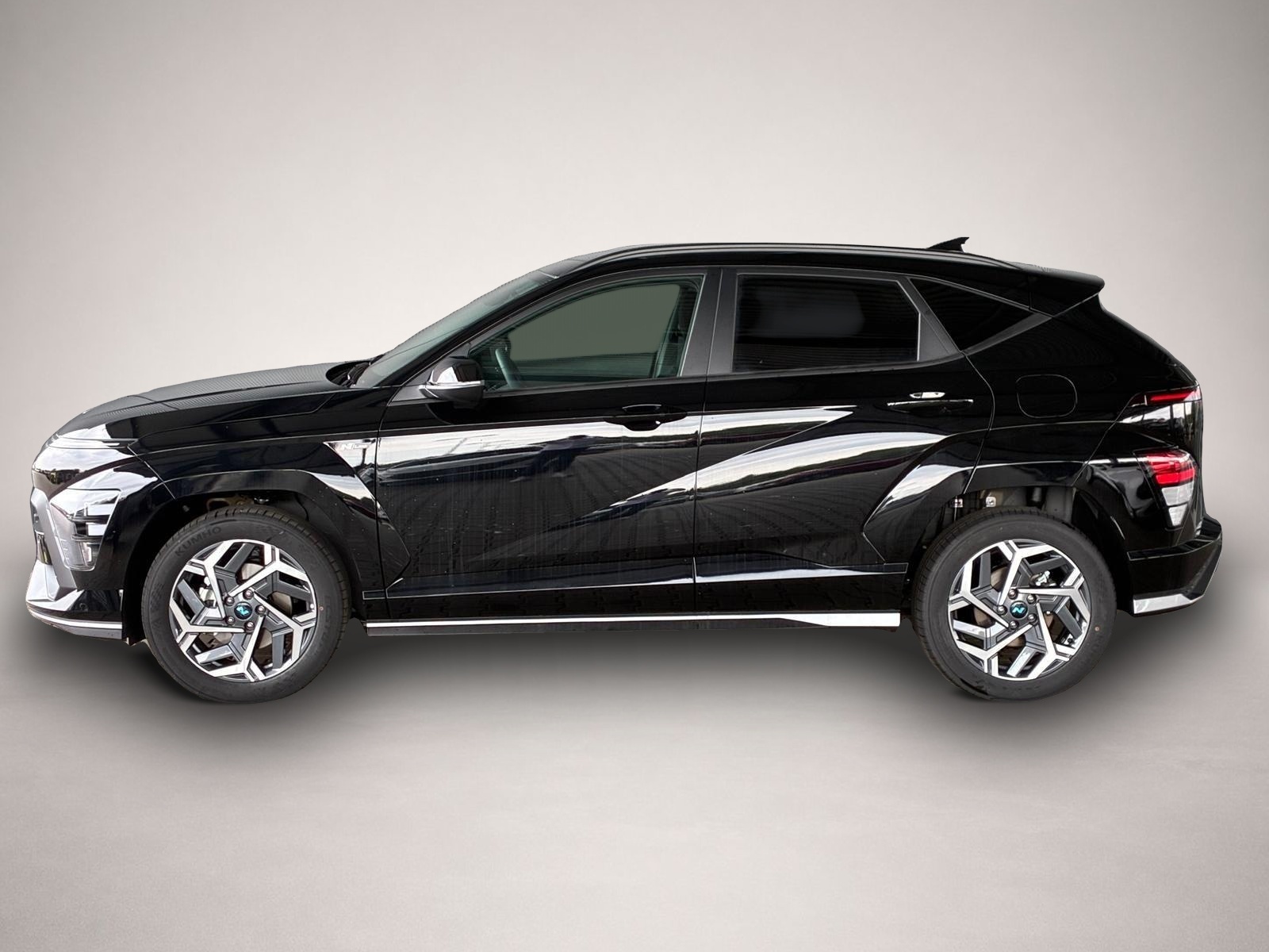 Hyundai KONA (03/2026, Benzin)