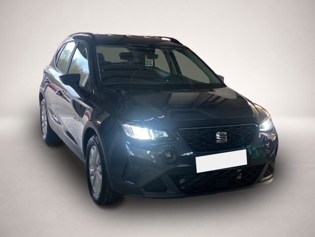 Seat Arona (03/2025, Benzin)