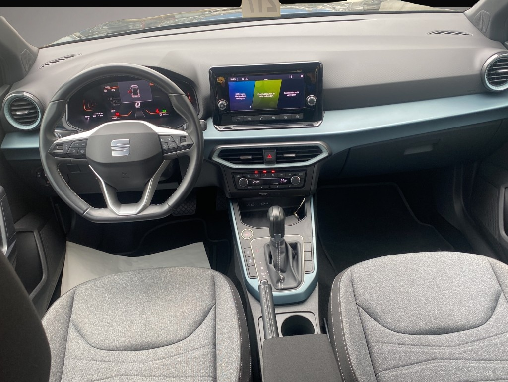 Seat Arona (02/2024, Benzin)