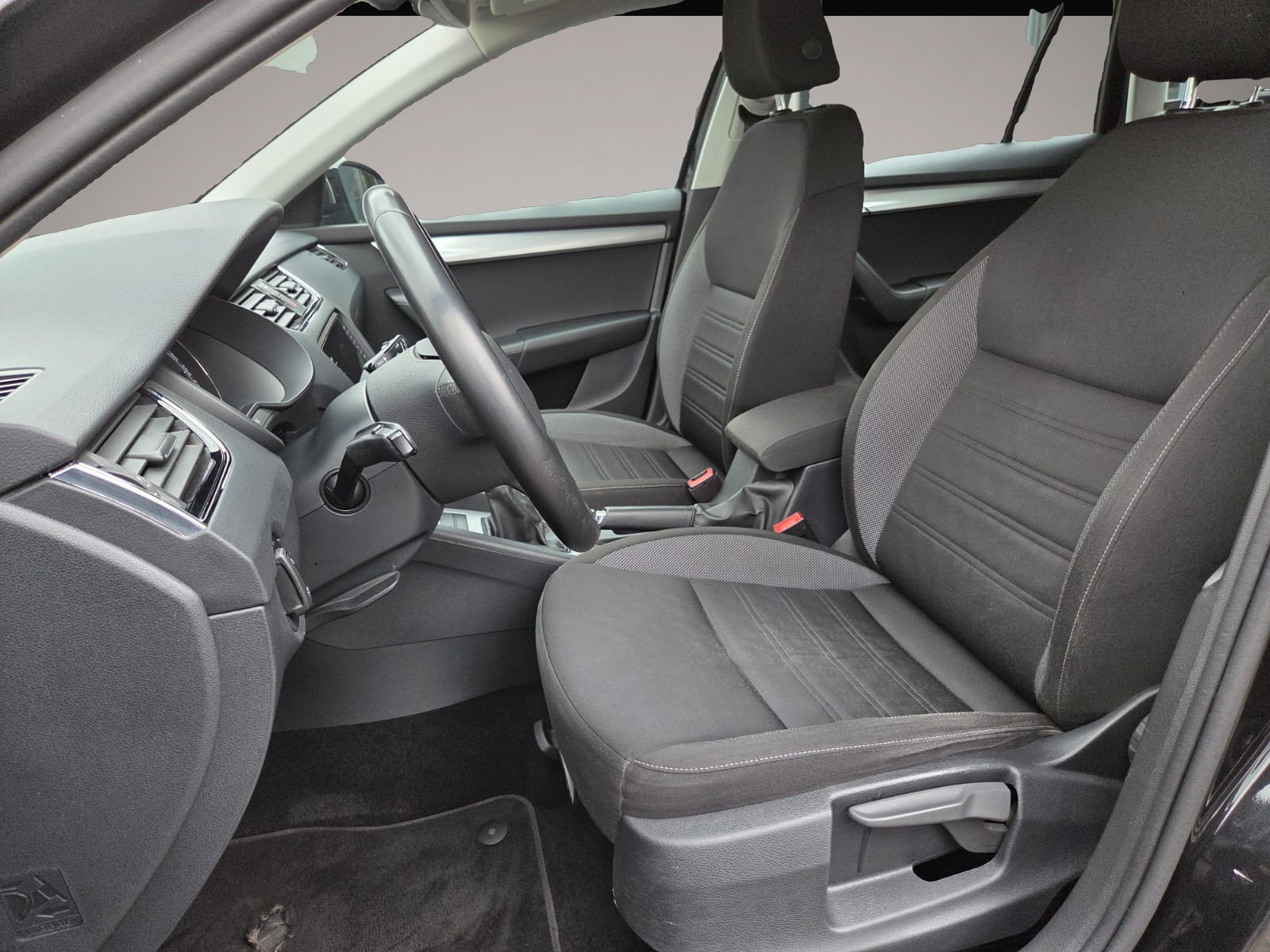 Skoda Octavia (11/2020, )