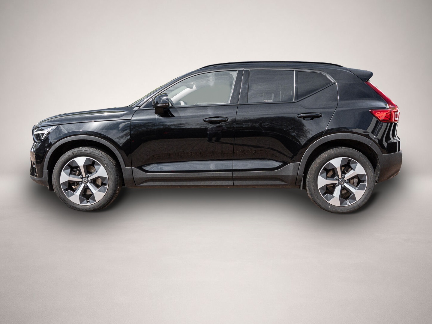 Volvo XC40 (12/2023, Benzin)