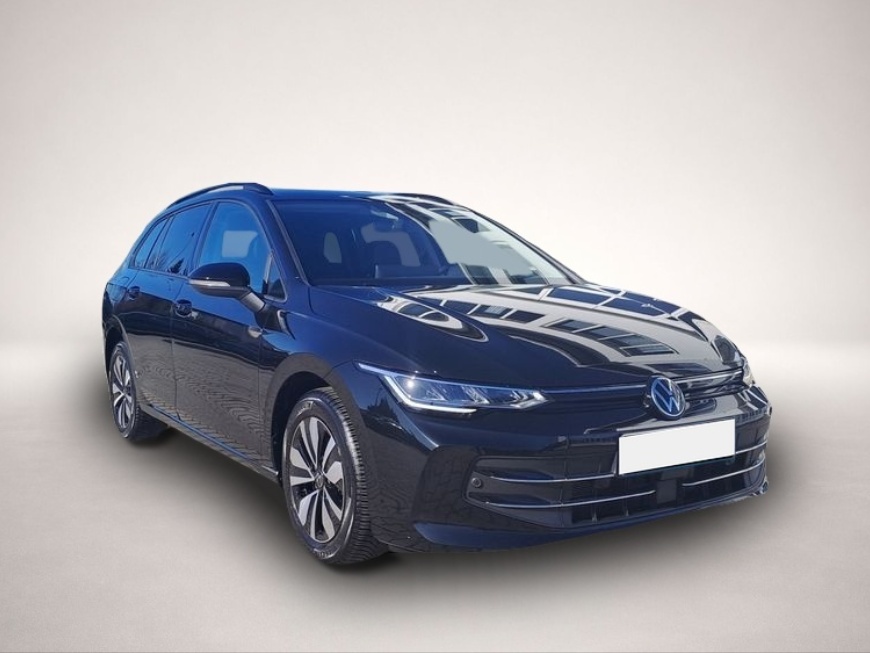 Volkswagen Golf (03/2025, Benzin)