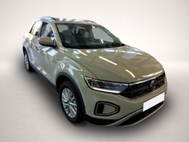Volkswagen T-Roc (08/2022, Benzin)