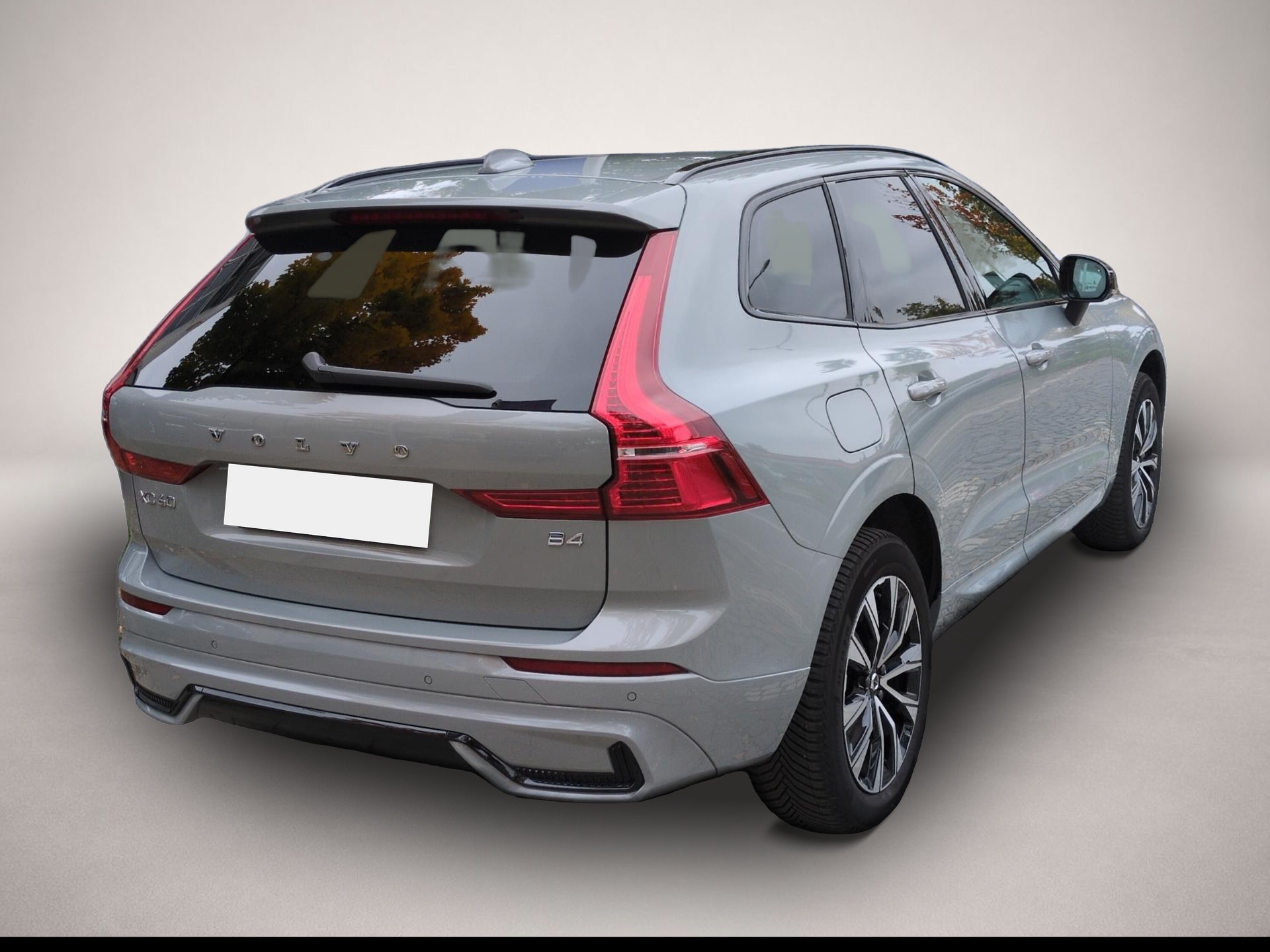 Volvo XC60 (03/2024, Benzin)