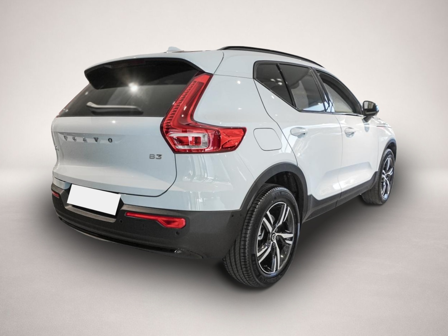 Volvo XC40 (05/2026, Benzin)