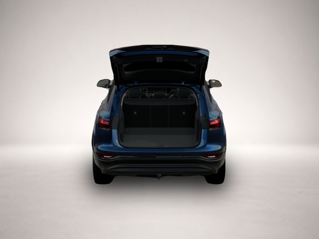 Audi Q6 e-tron (12/2025, ELECTRIC)