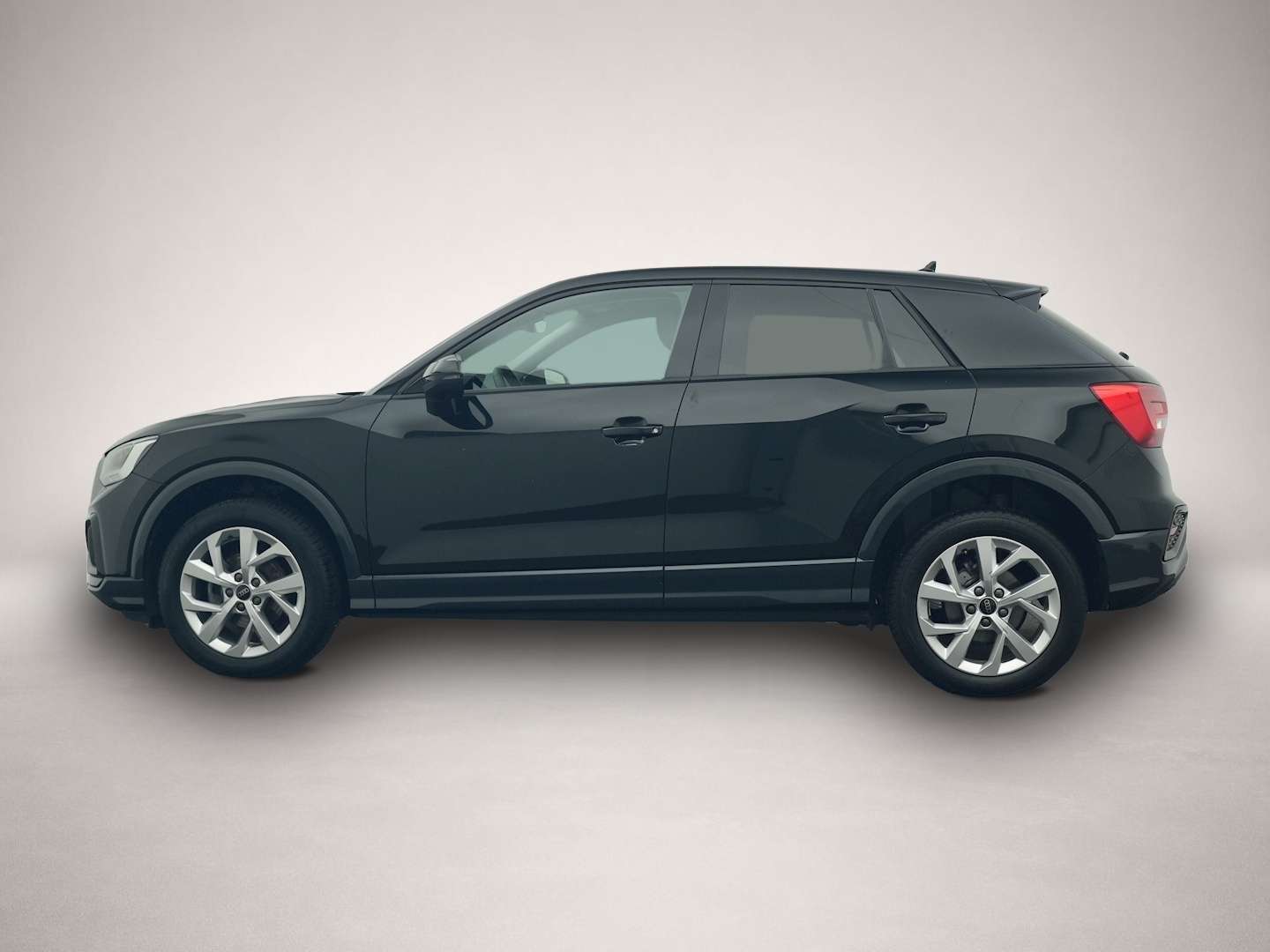 Audi Q2 (03/2023, Benzin)