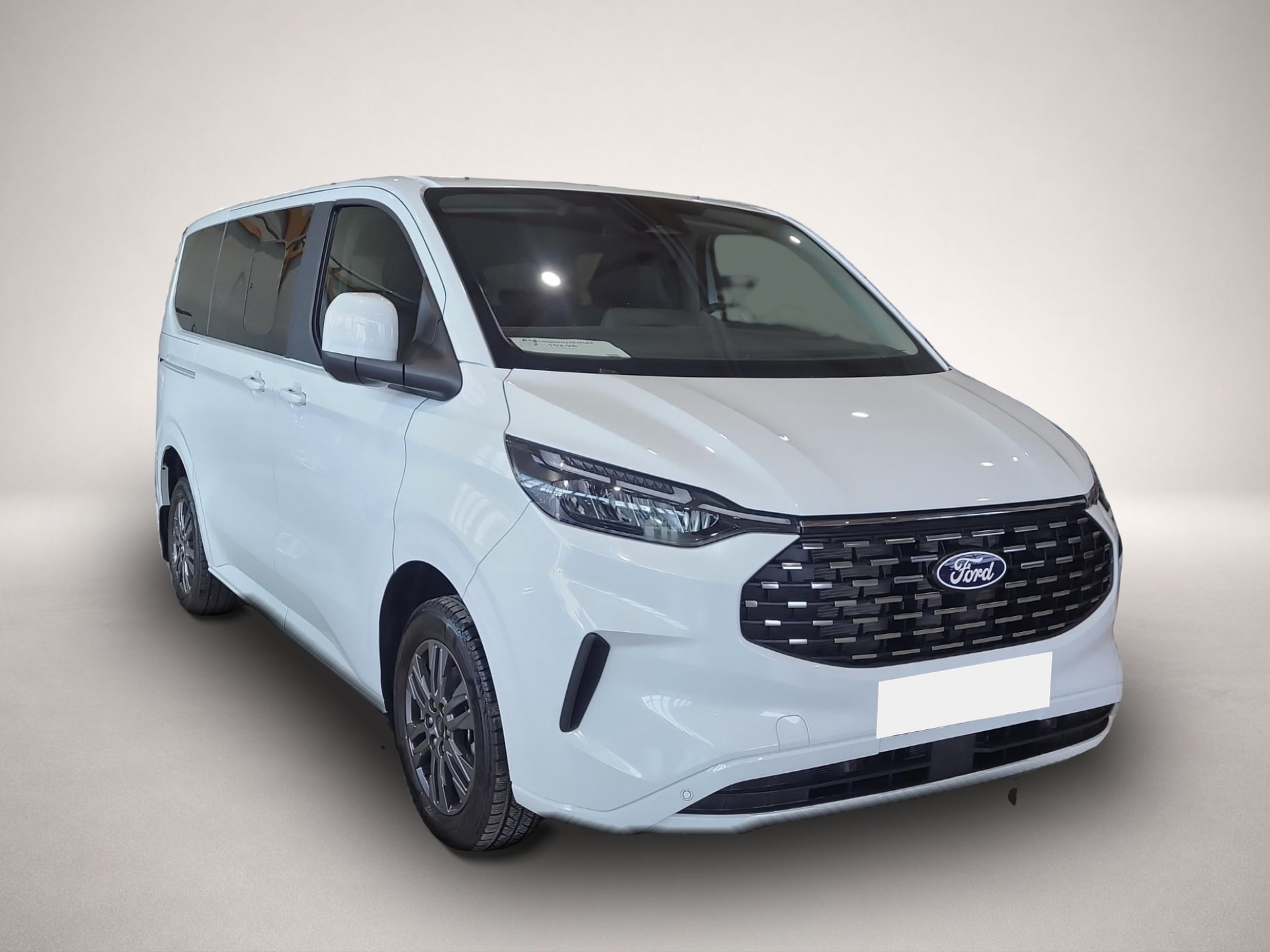 Ford Tourneo Custom (01/2026, Diesel)