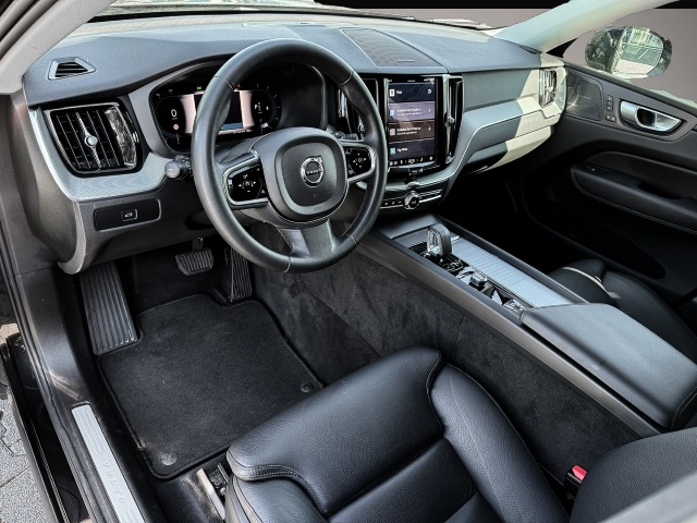 Volvo XC60 (07/2023, Diesel)