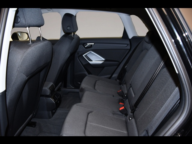 Audi Q3 (10/2025, )