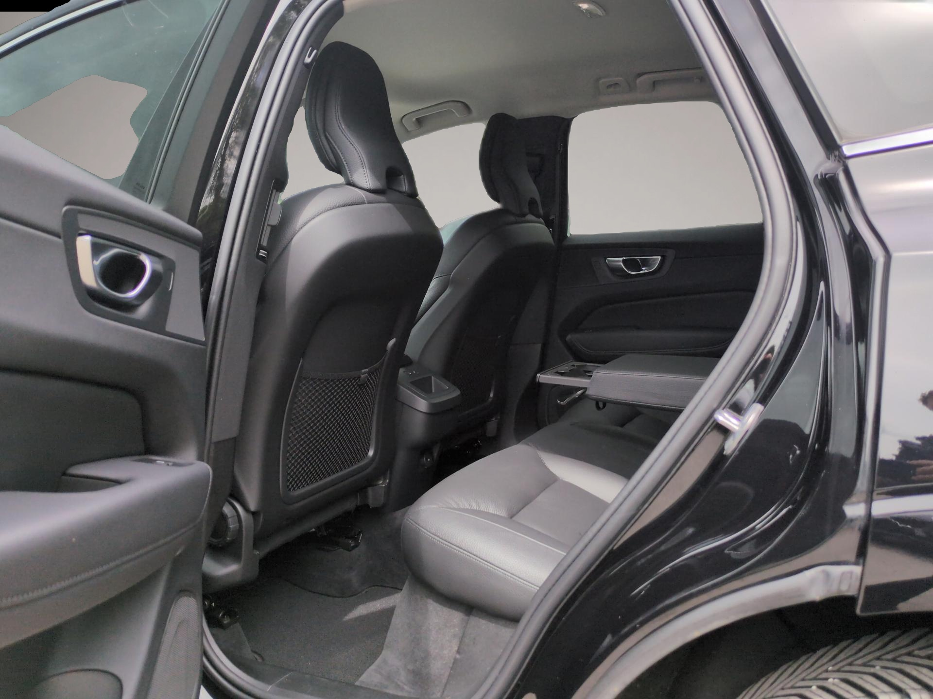 Volvo XC60 (11/2023, Diesel)