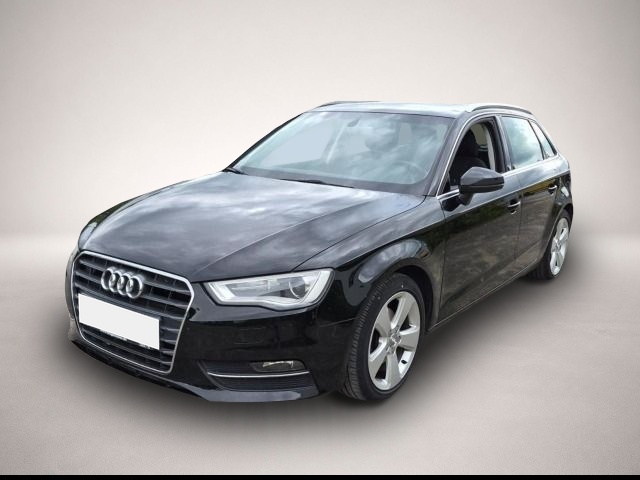 Audi A3 (02/2016, )