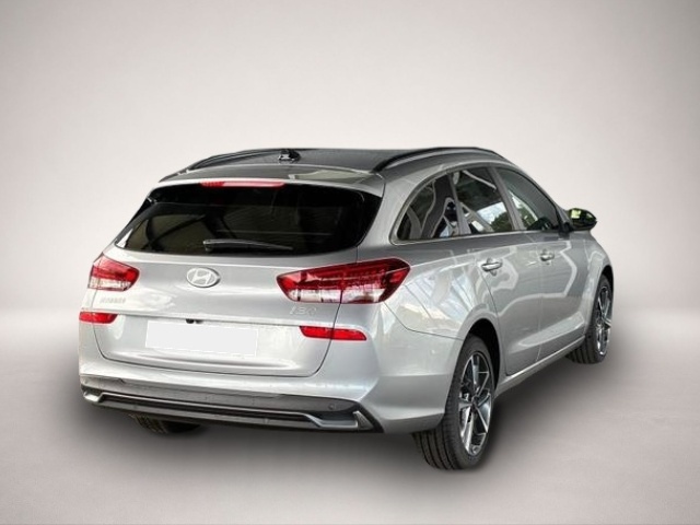 Hyundai i30 (04/2025, Benzin)
