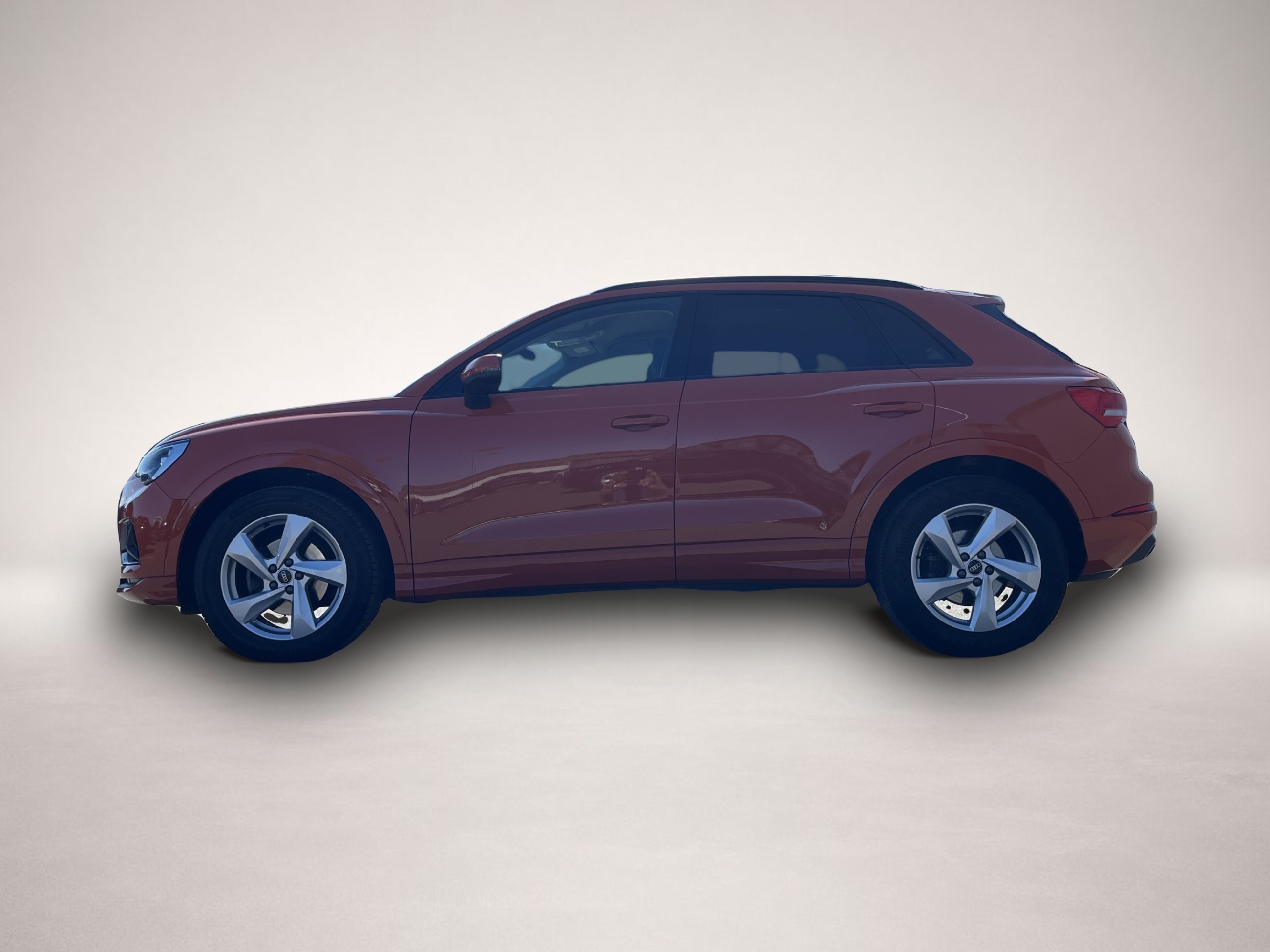 Audi Q3 (02/2023, Benzin)