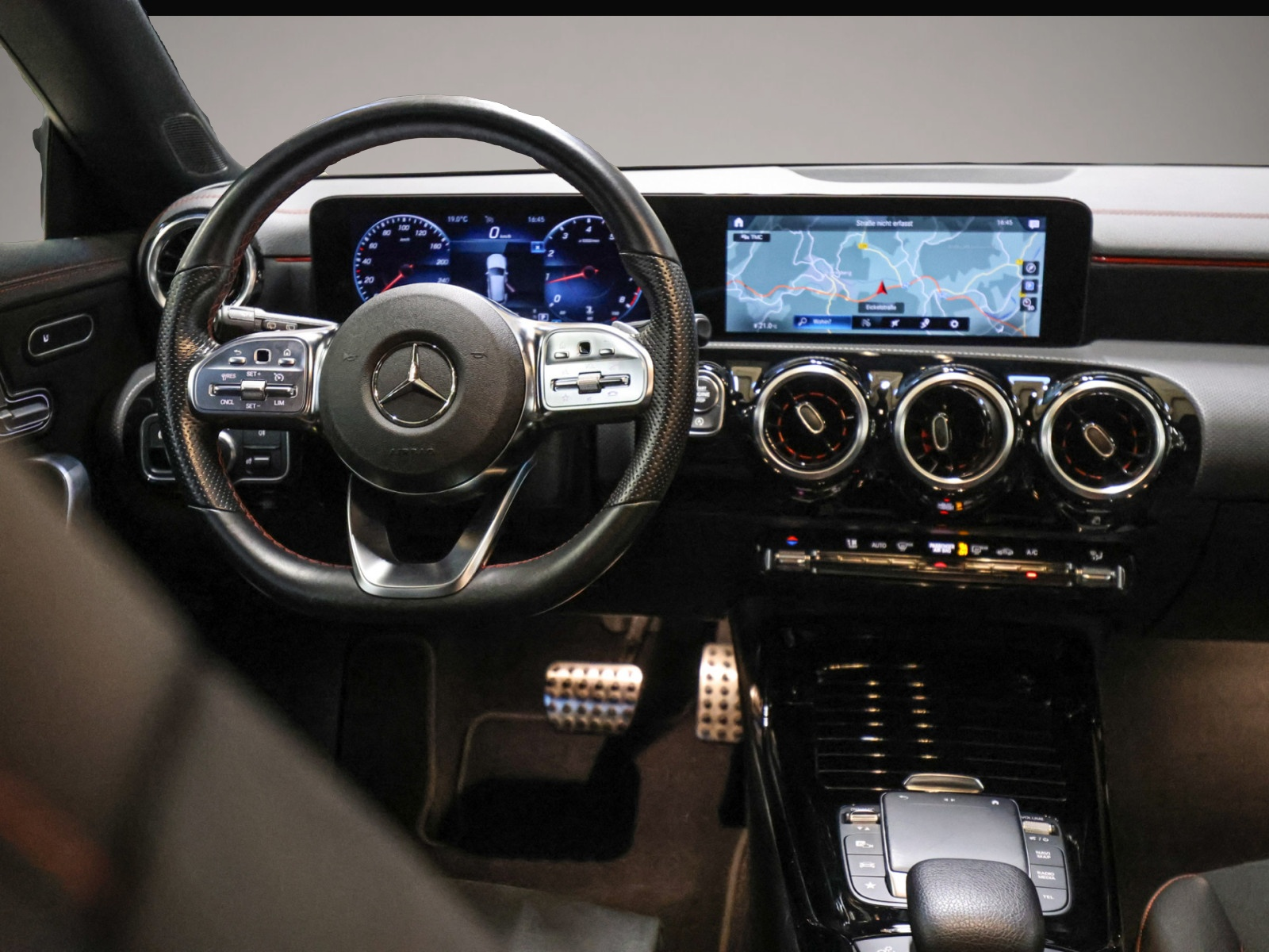 Mercedes-Benz CLA 35 AMG (11/2021, Benzin)