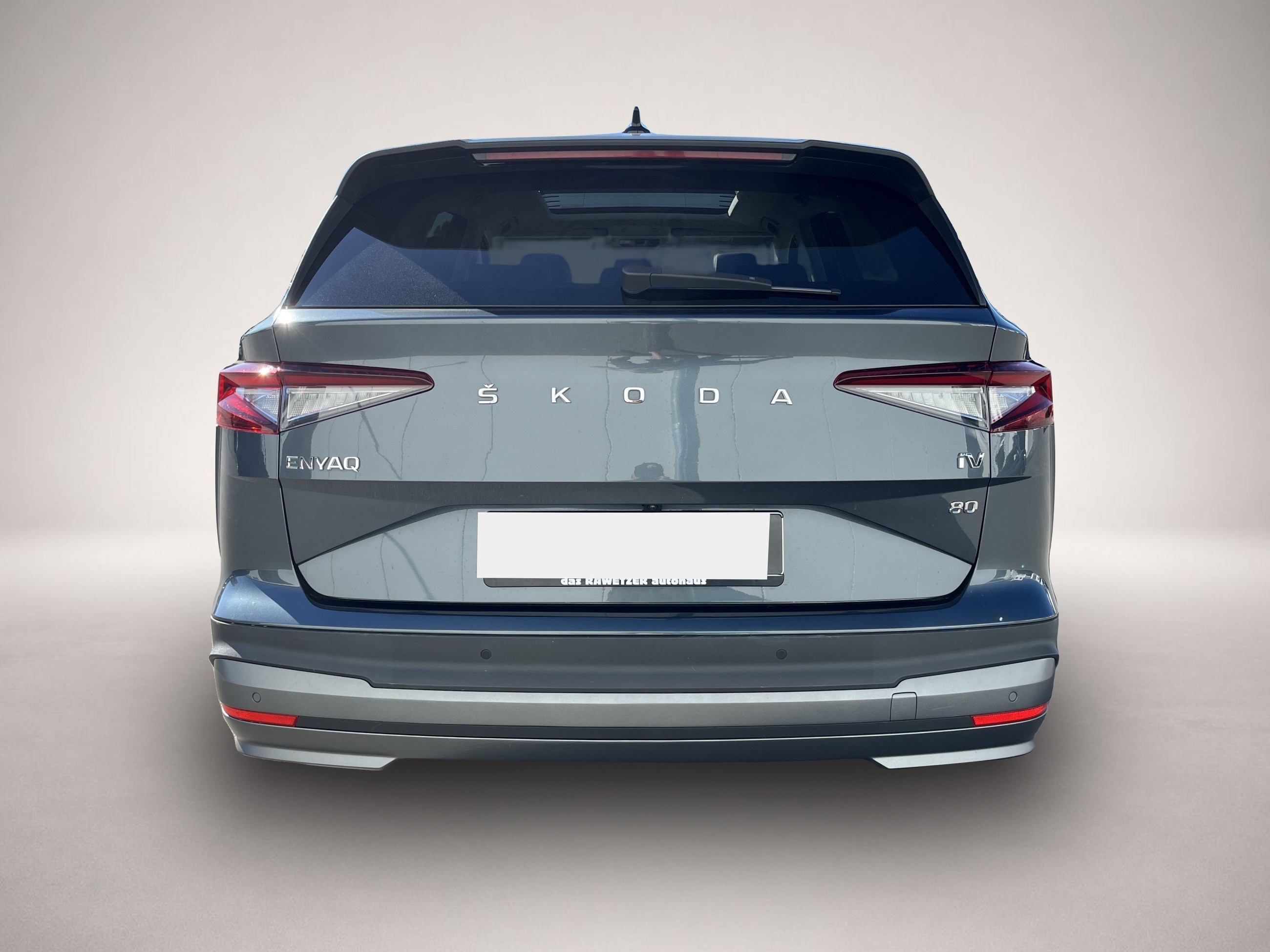 Skoda Enyaq (12/2021, ELECTRIC)