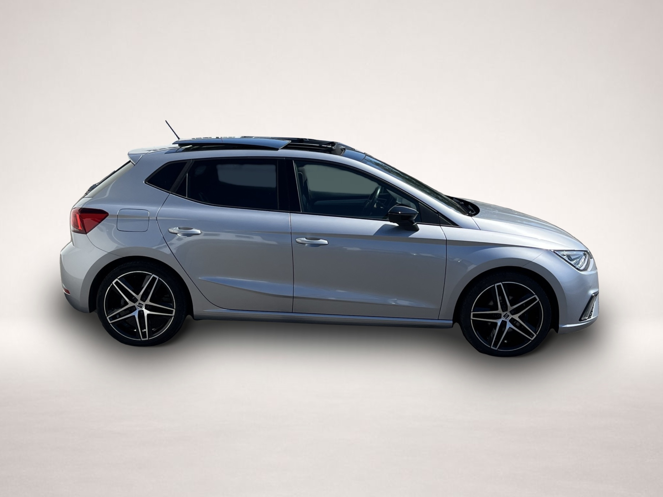 Seat Ibiza (12/2021, Benzin)
