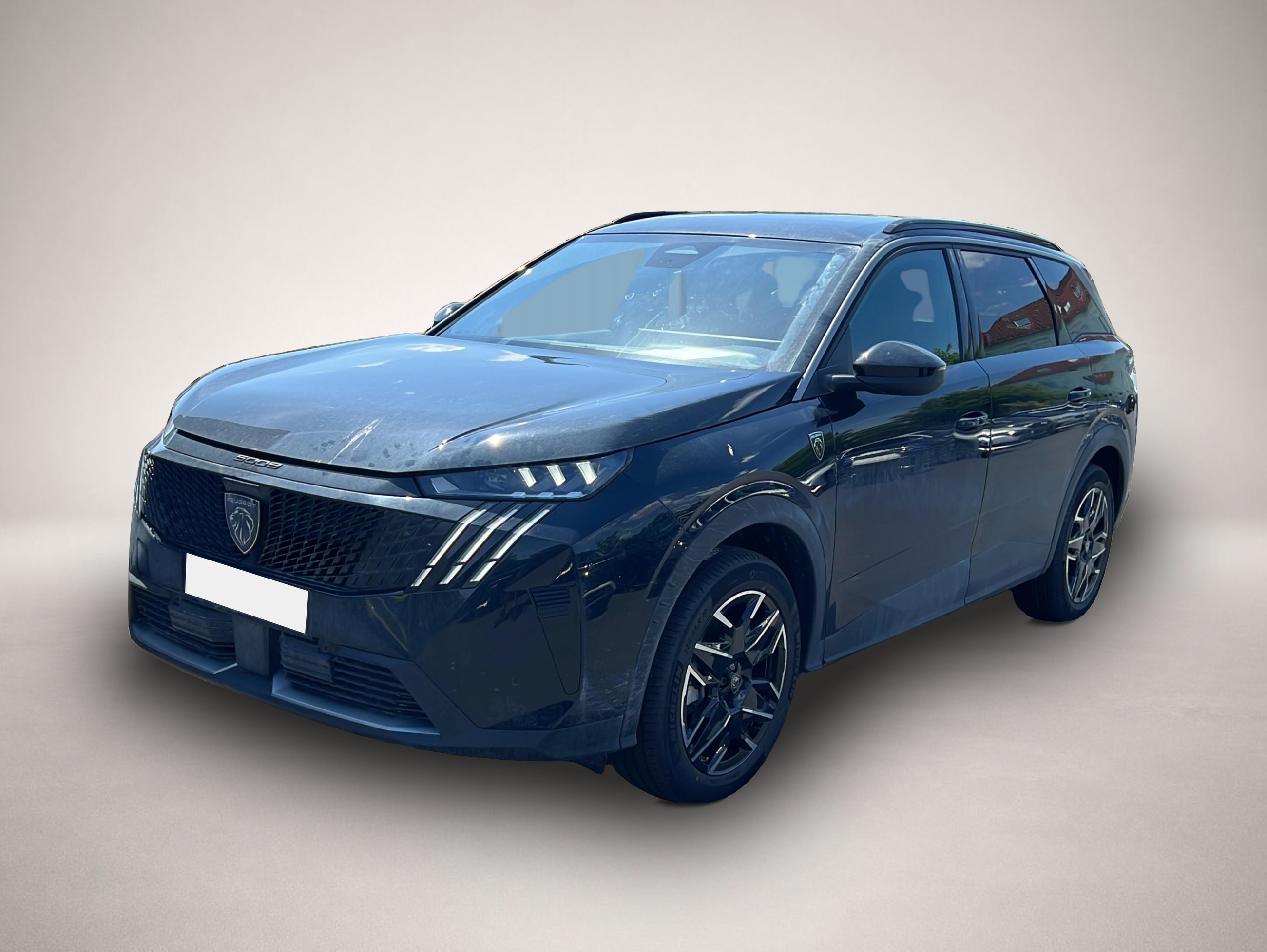 Peugeot 5008 (06/2025, Benzin)