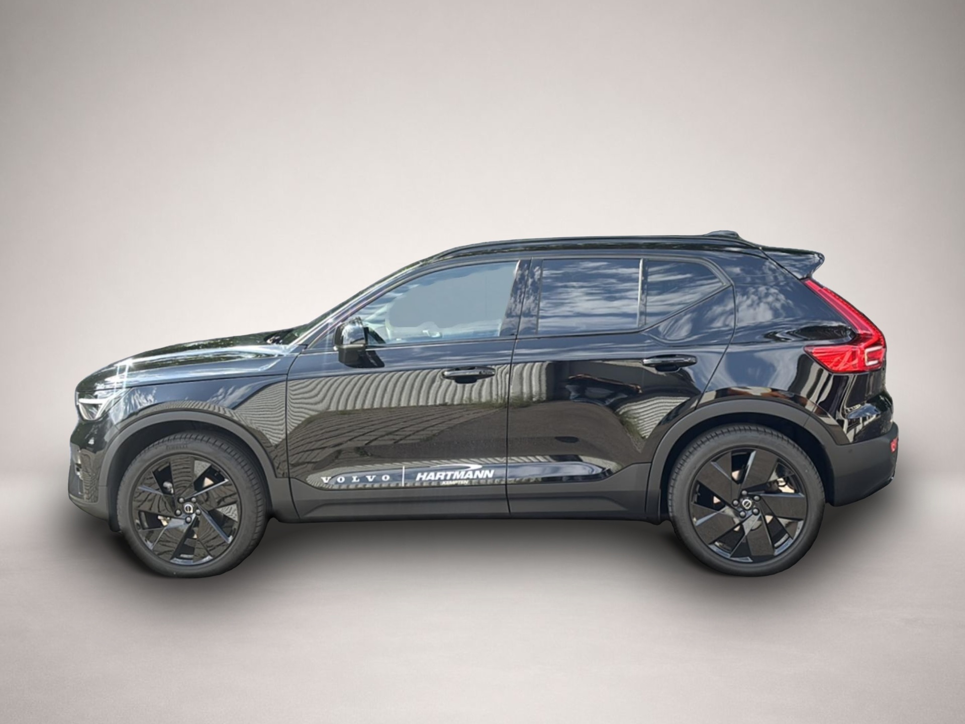 Volvo XC40 (07/2025, Benzin)
