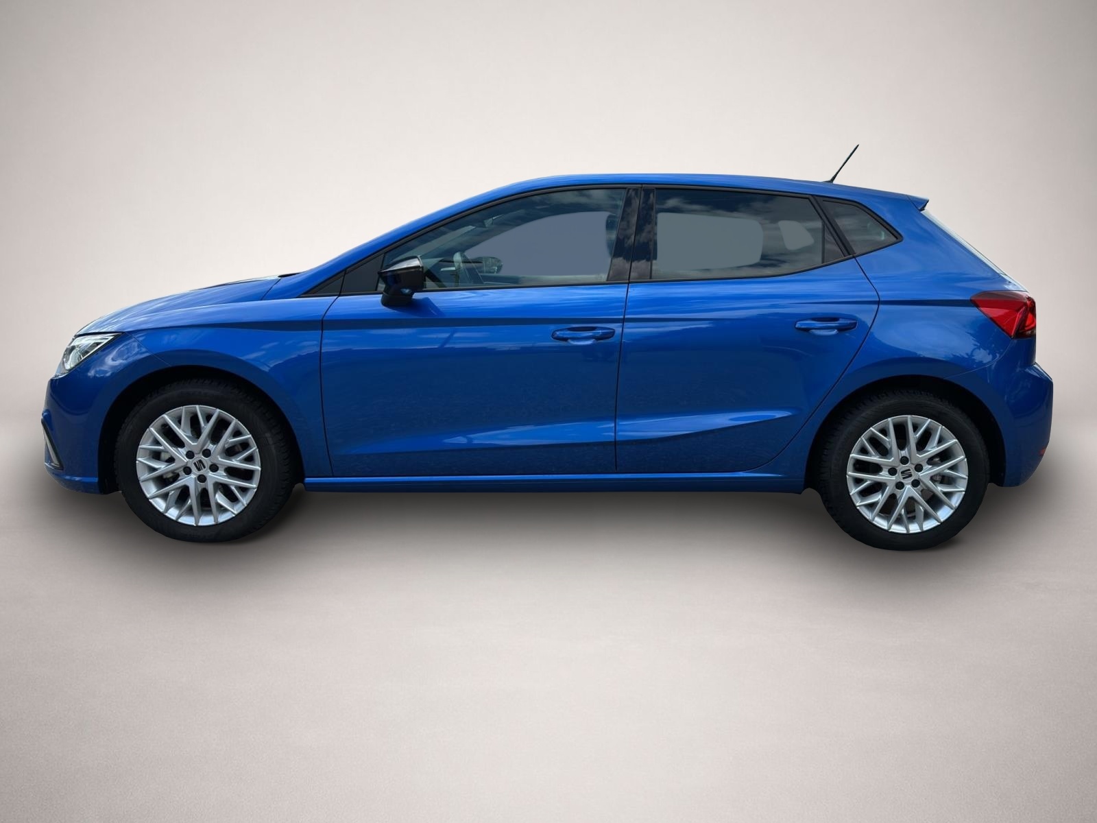 SEAT Ibiza, Bild 3 von 5