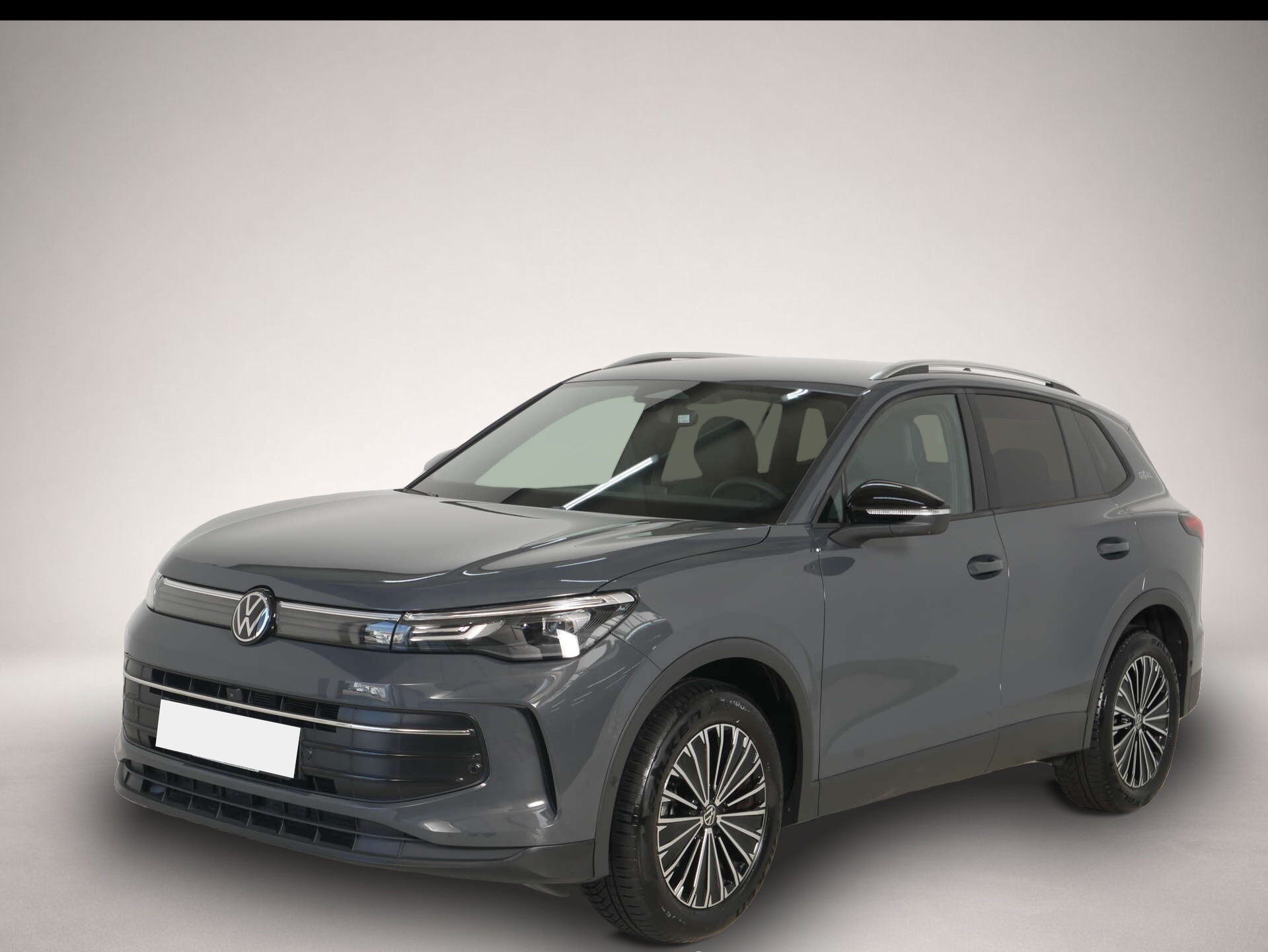 Volkswagen Tiguan (12/2025, Benzin)