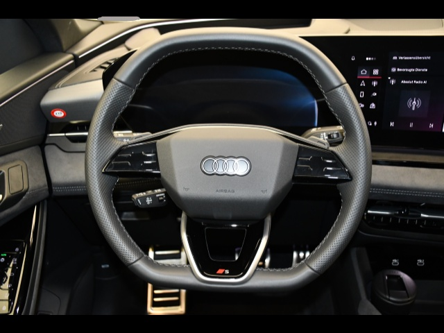Audi Q6 e-tron (05/2025, ELECTRIC)