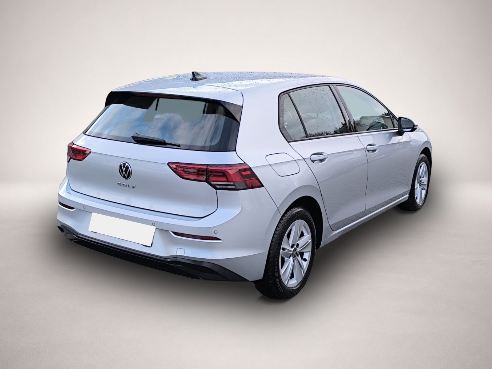 Volkswagen Golf (03/2023, Benzin)