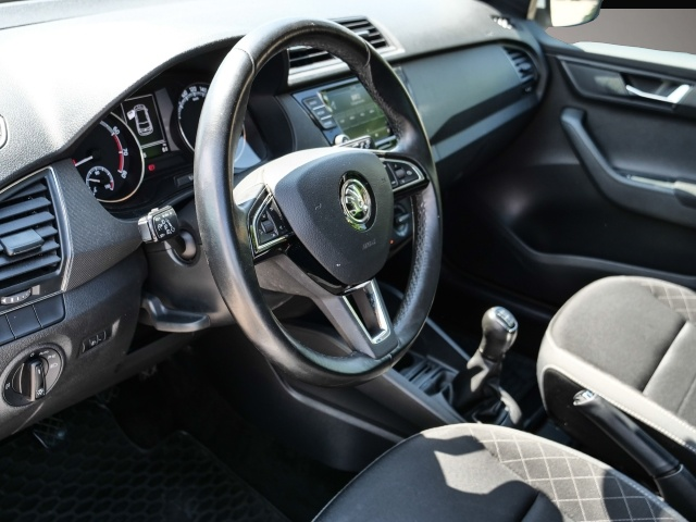 Skoda Fabia (01/2020, Benzin)