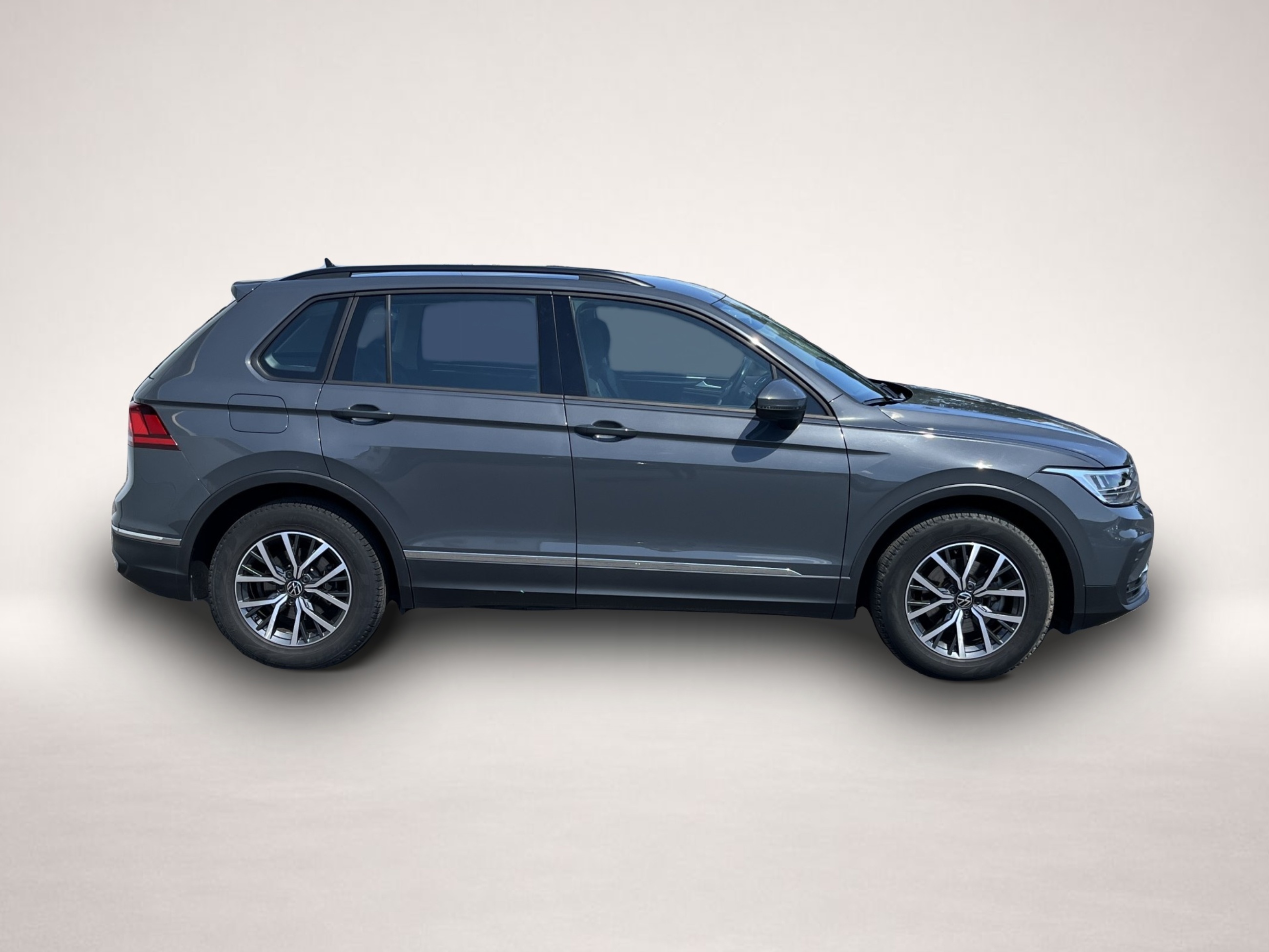 Volkswagen Tiguan (01/2023, Diesel)
