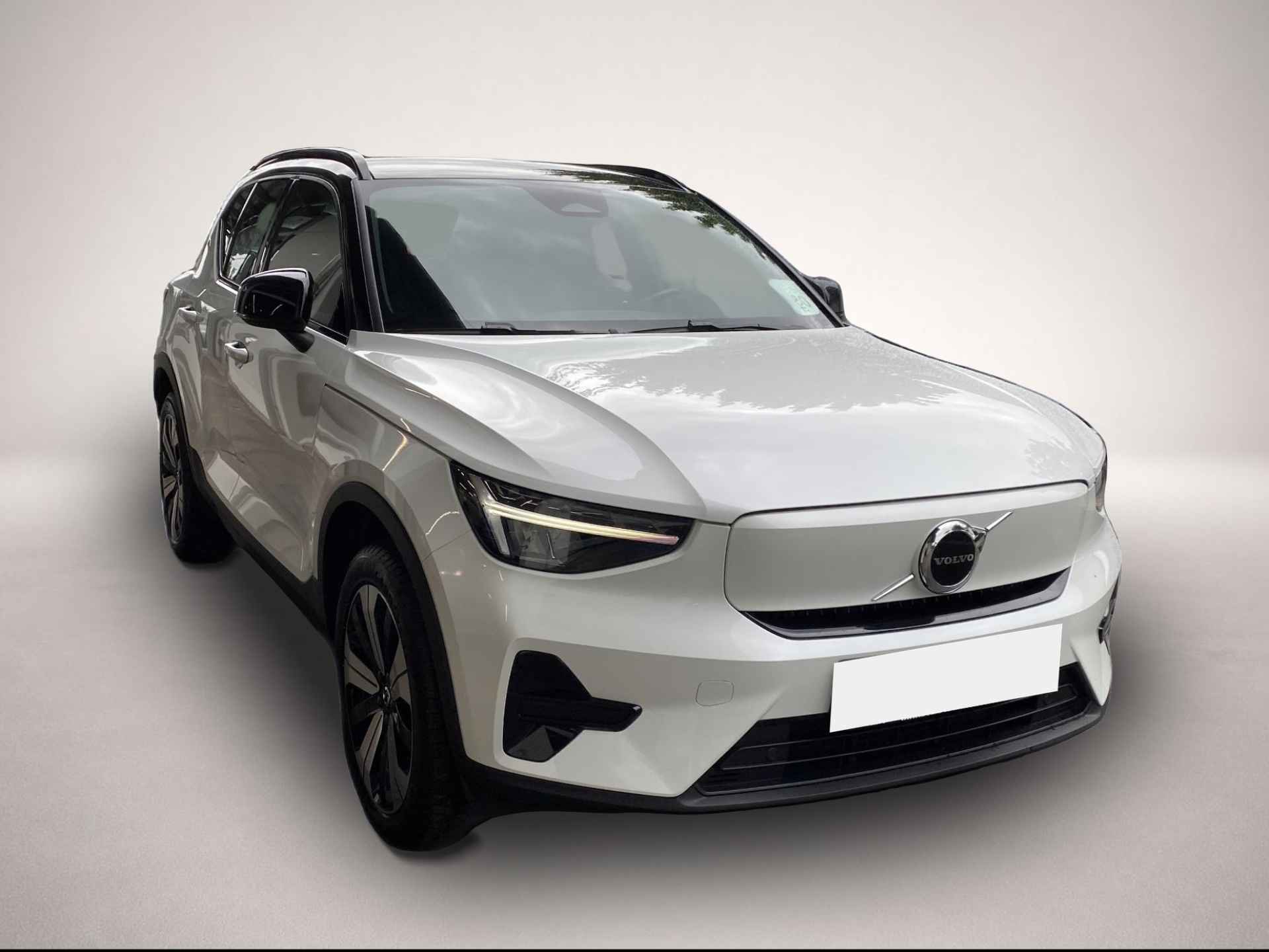 Volvo XC40 (05/2023, ELECTRIC)