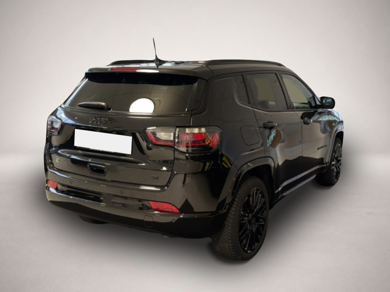 Jeep Compass (09/2023, Benzin)