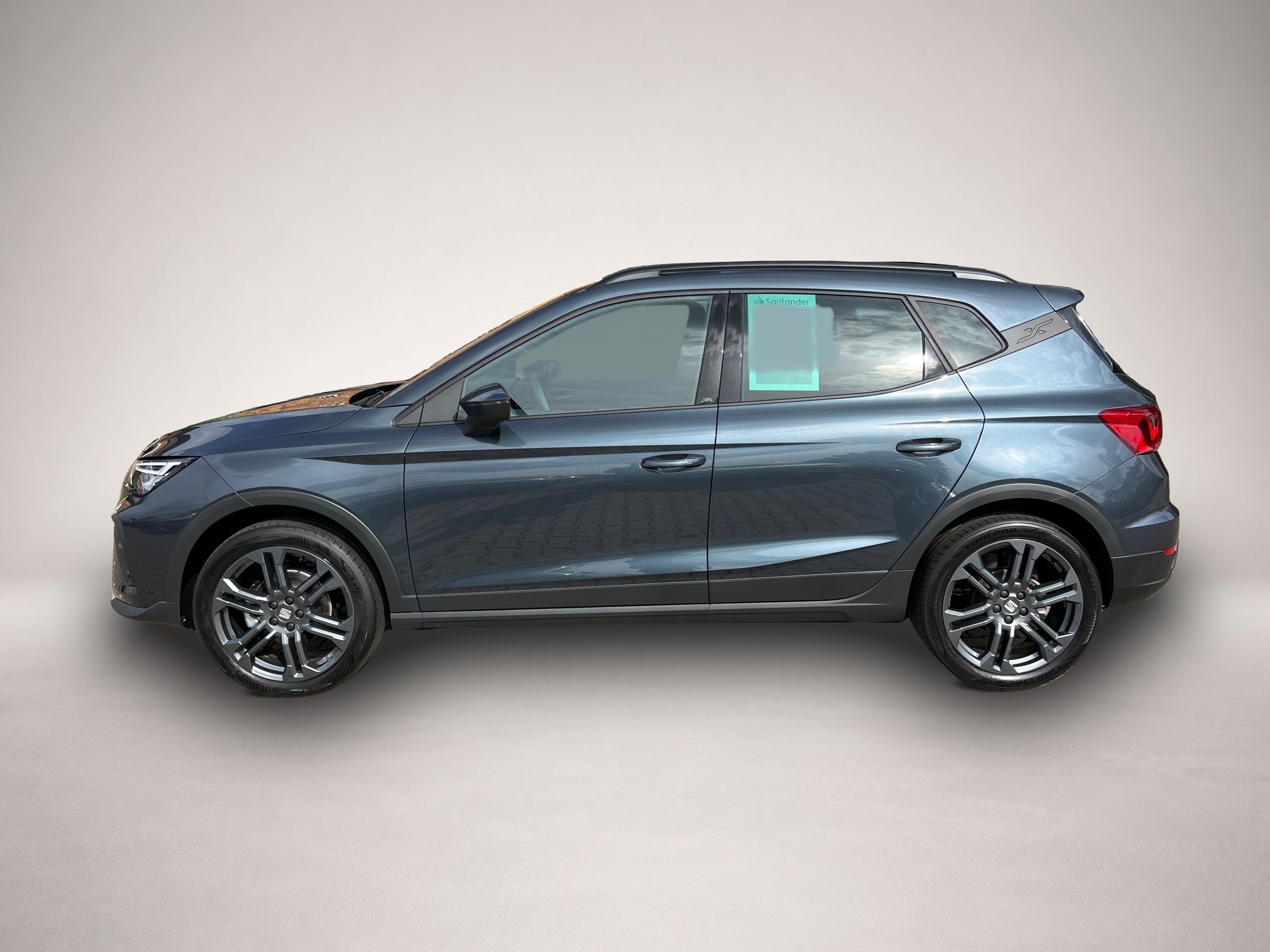 SEAT Arona, image 2 of 5
