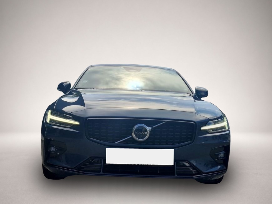 Volvo S60 (01/2024, Benzin)