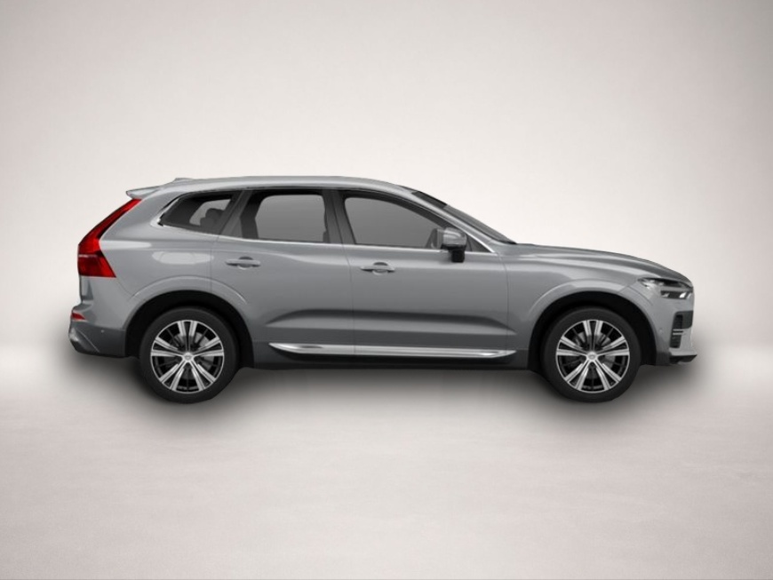 Volvo XC60 (12/2025, Benzin)
