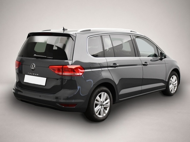 Volkswagen Touran (10/2025, Benzin)