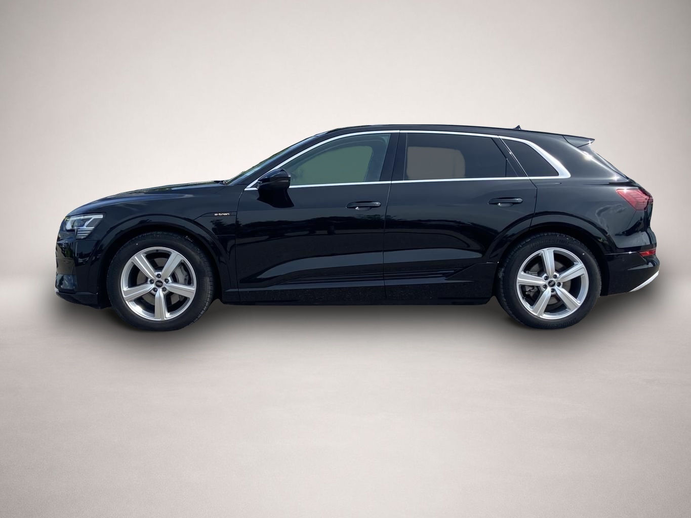 Audi e-tron (03/2023, ELECTRIC)