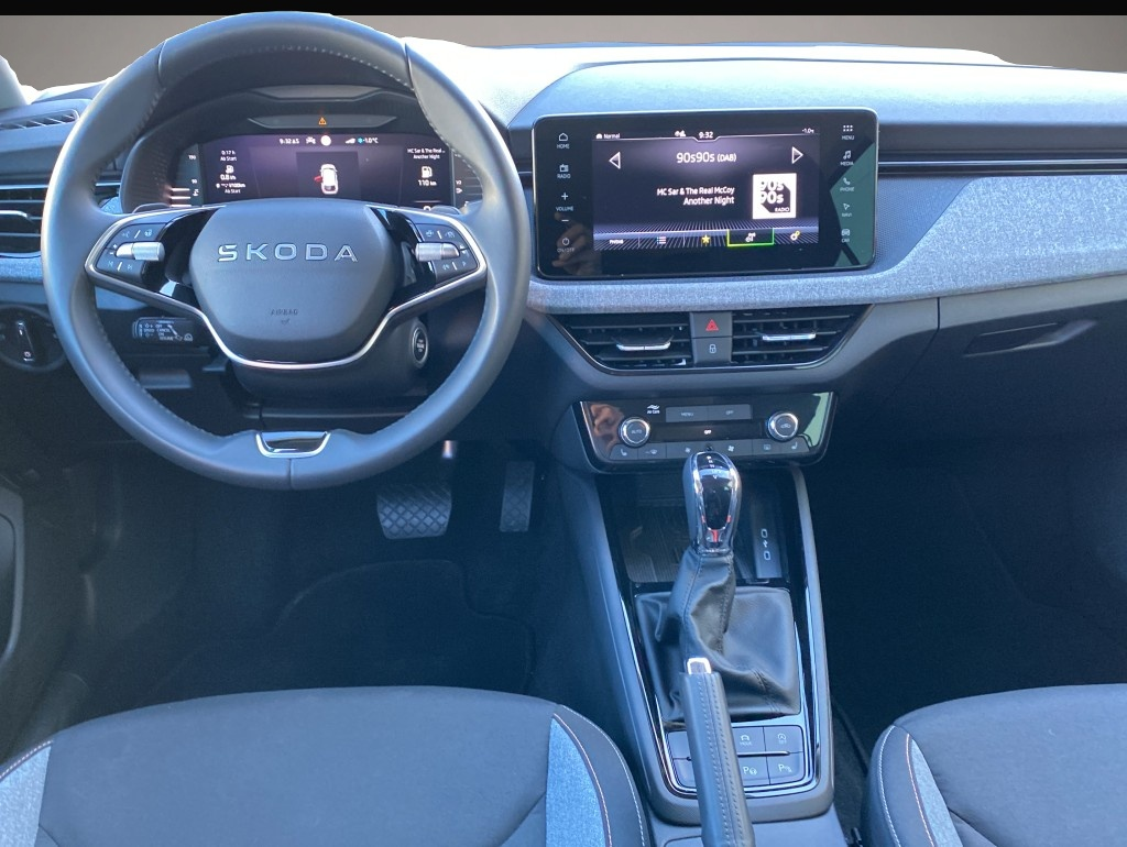 Skoda Scala (07/2025, Benzin)