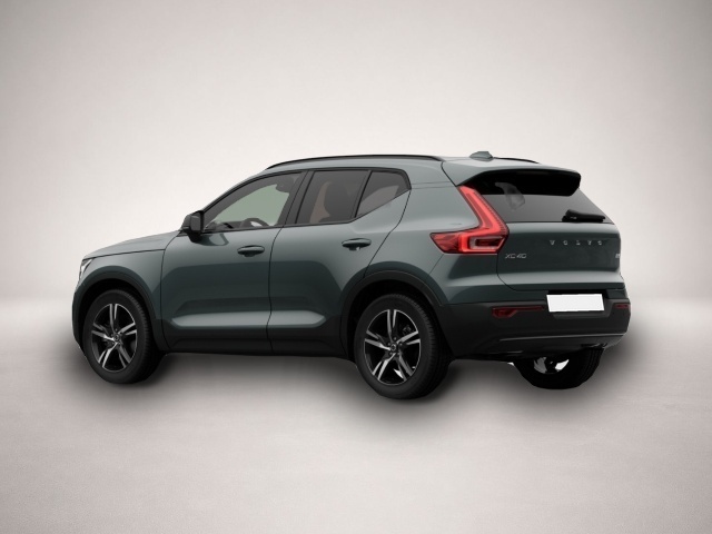 Volvo XC40 (05/2026, Benzin)