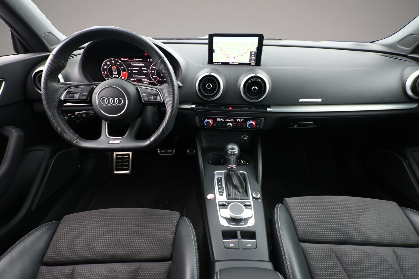 Audi Cabriolet (05/2019, Benzin)