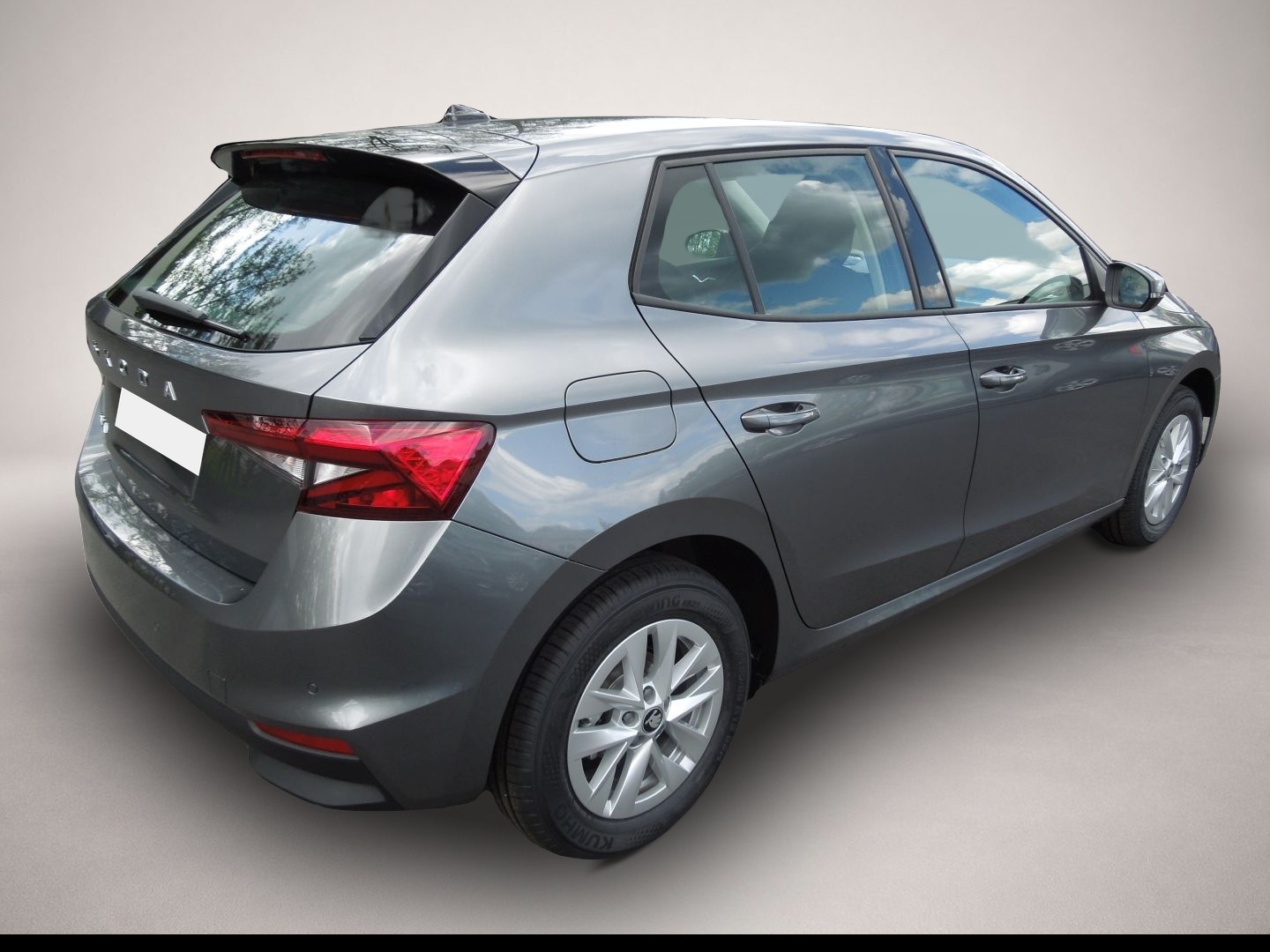 Skoda Fabia (, Benzin)