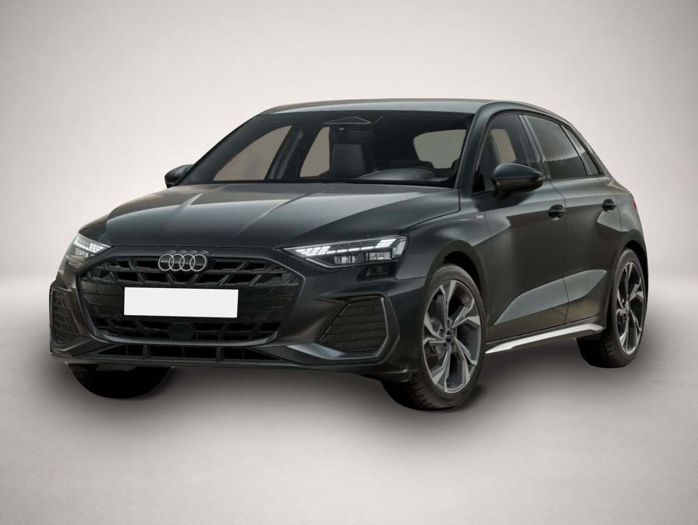 Audi quattro (05/2026, Benzin)