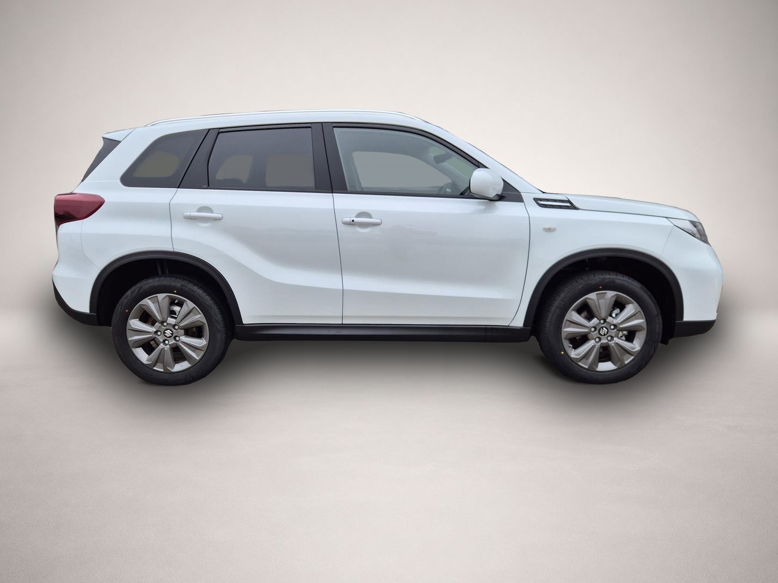 Suzuki Vitara (03/2026, Benzin)